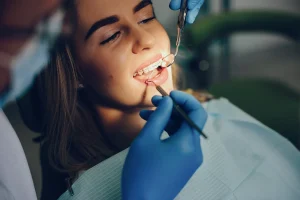  Pros and Cons of Ceramic Braces in Dubai: Is the Aesthetic Option Right for You?